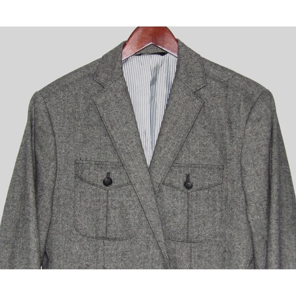 Banana Republic Tailored  Gray Herringbone 2 Button Wool Blend Blazer Men's‎ 38R